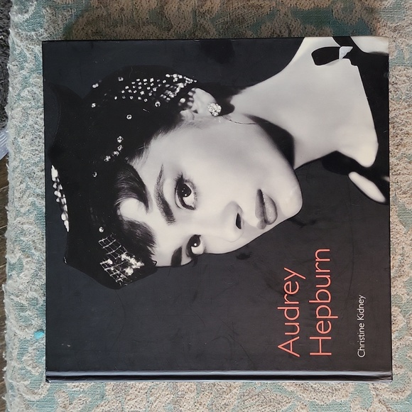 Accents Audrey Hepburn Poshmark